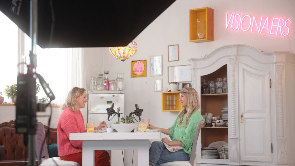 #004 Neuromentaltrainerin Maria Theresia Zettinig 2 Maria Theresia-Zetting im VISIONAERS Video-Podcast
